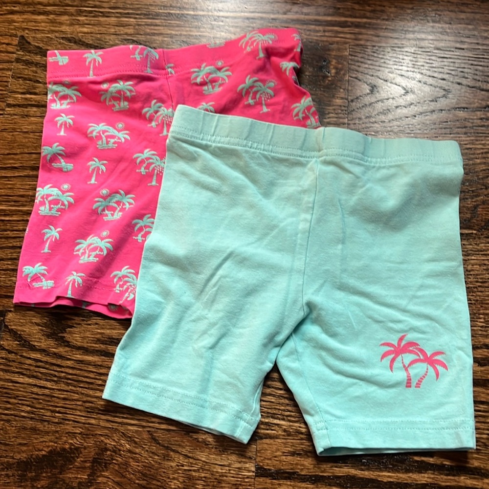 2 bike shorts set. Primark 3-4yrs